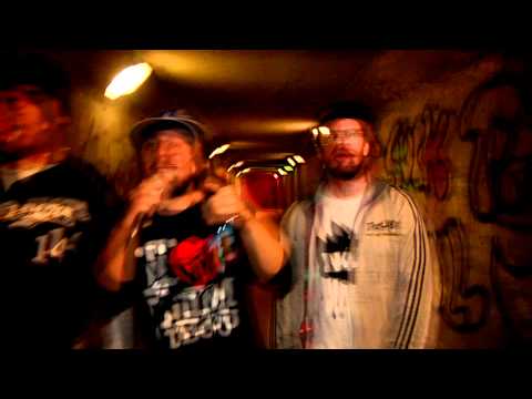 Black Taboo dans un bar près de chez vous