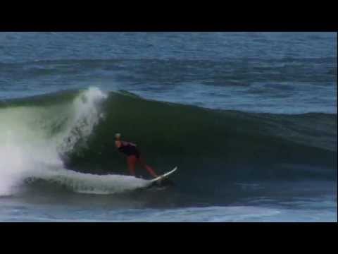 Bethany Hamilton rips Bali in her Rip Curl « My Bikini » episode
