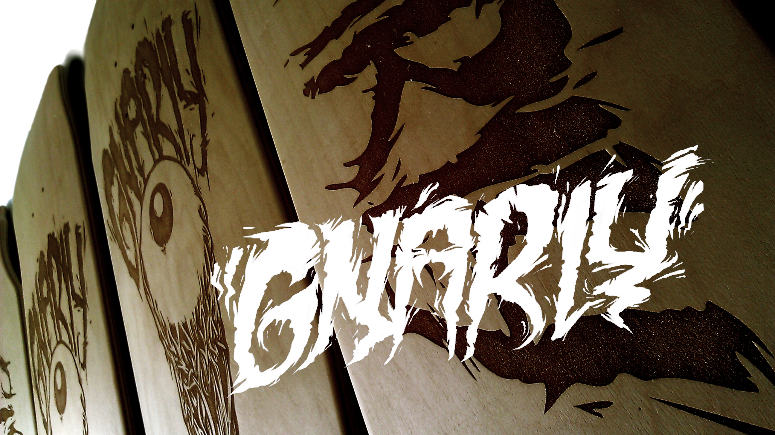 Des skateboards 100% fait au Québec et écoresponsable. Entrevue avec les boys de "GNARLY SKATEBOARDS"
