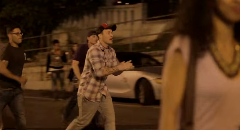 Le plus beau vidéo de fight de rue qu&rsquo;on jamais vu [Vidéo]