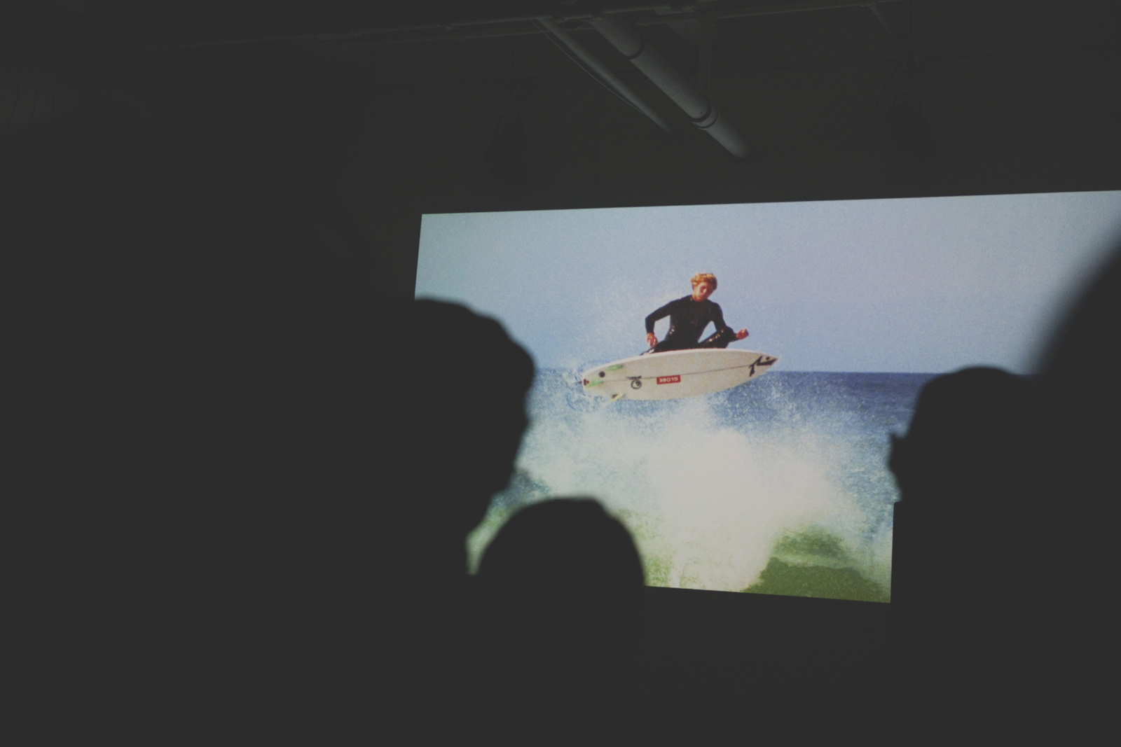 Première canadienne de STRANGE RUMBLINGS IN SHANGRI LA, un film de surf long métrage présenté par GLOBE en collaboration avec Ouisurf au 8 Queen