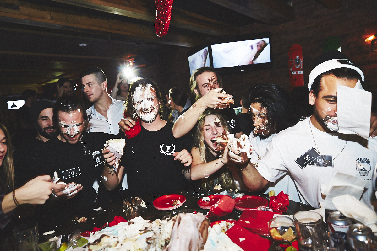 INSANE party 'Giveback' de la Compadres Clique et Faded Underwear à L'entrepôt Mont-Royal
