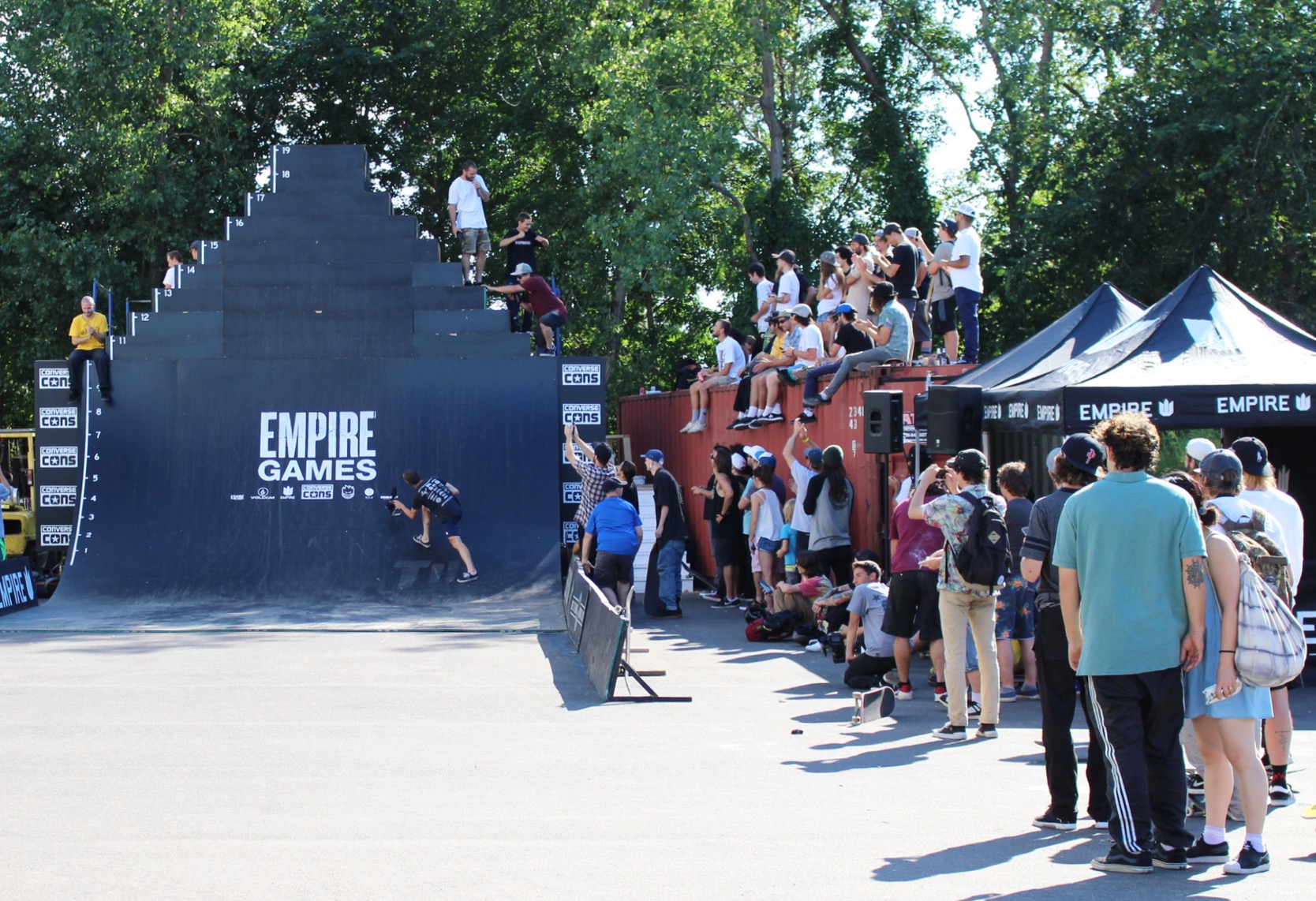 Empire Drop of Doom : Philipe Dulude établi un nouveau record!