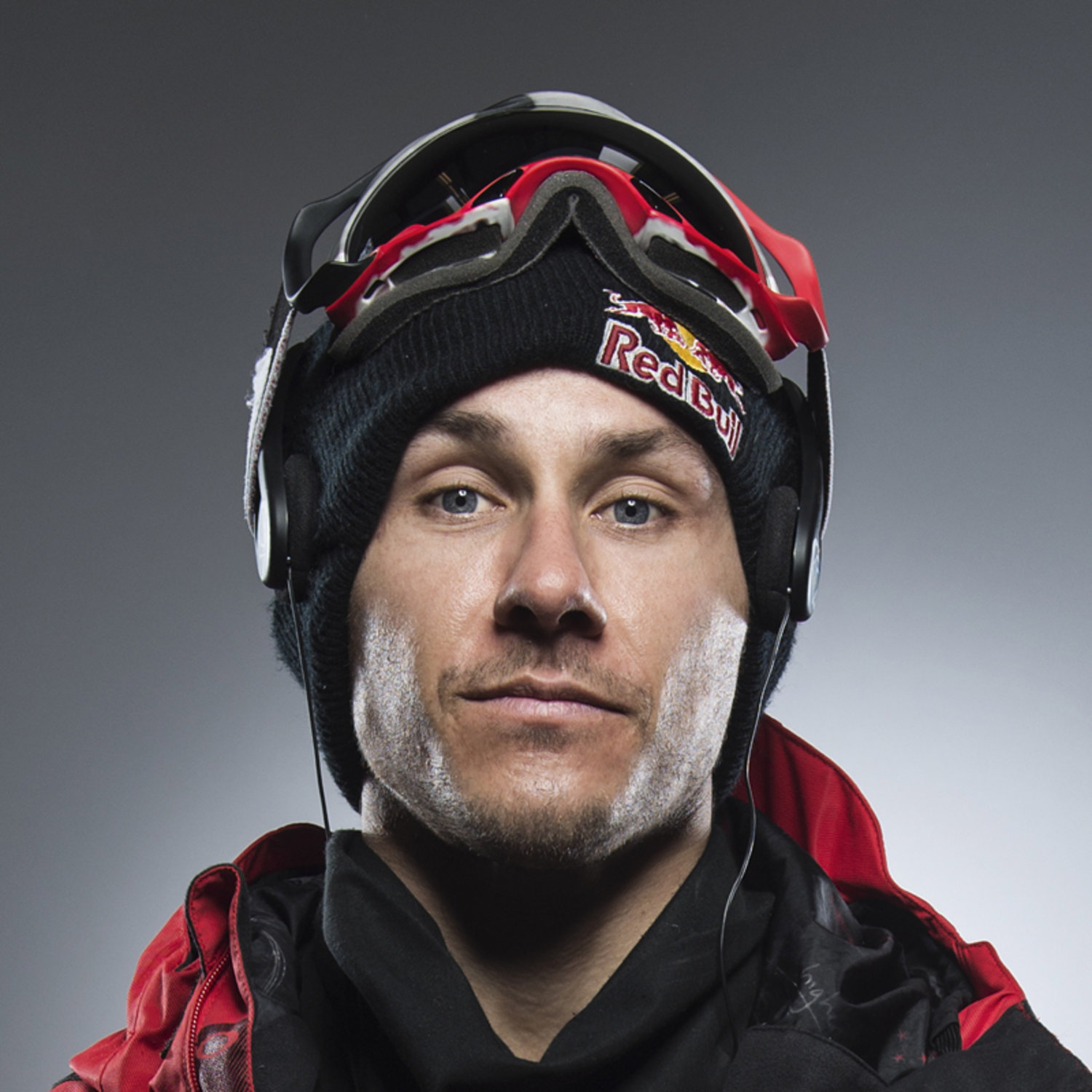 Le skieur Simon Dumont se retire de la scène compétitive