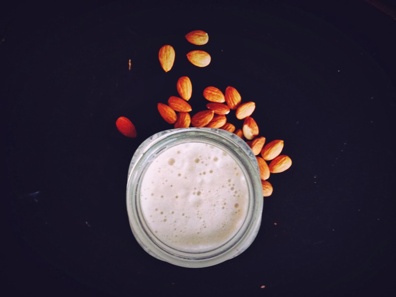 How To Make Homemade Almond Mylk