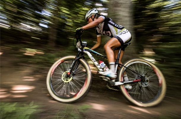 33babes #8: Jenny Rissveds, belle suédoise et pro mountain biker