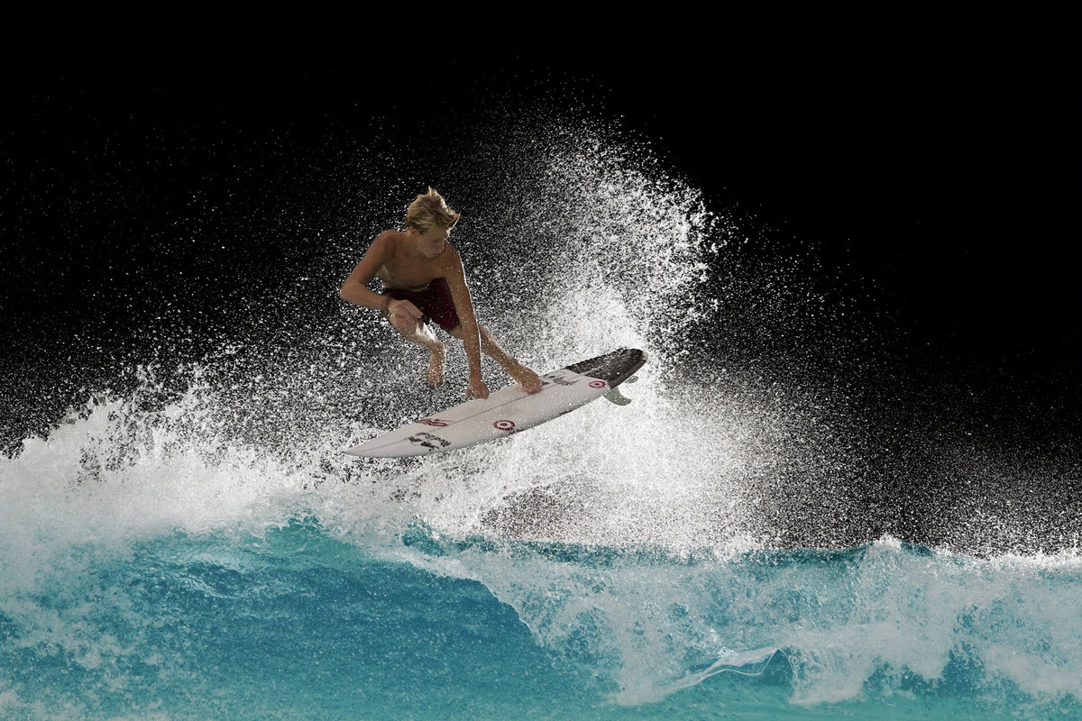 Kolohe Andino et sa meilleure vague à vie dans le film de surf « Brother » qui sort aujourd'hui!